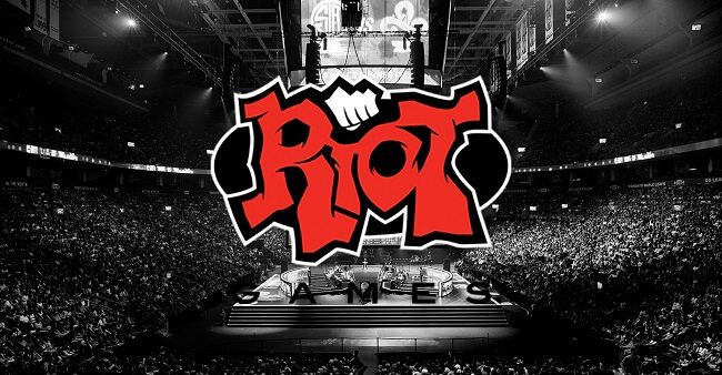 Riot Games cấm Phox và W3ak vì gian lận tại VALORANT